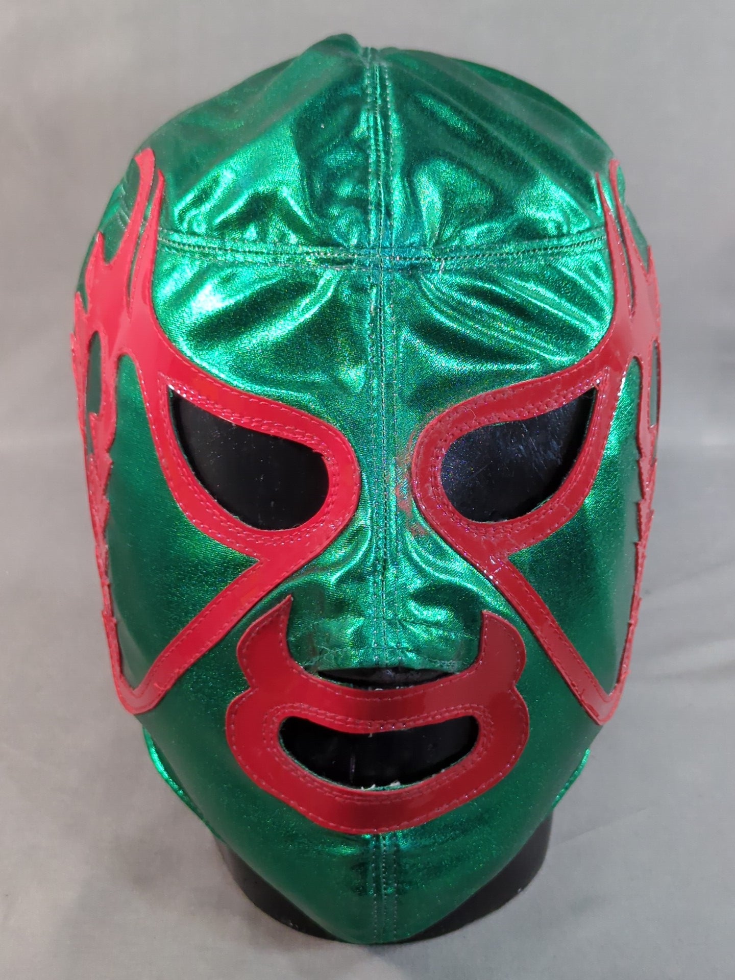 Mil Mascaras 