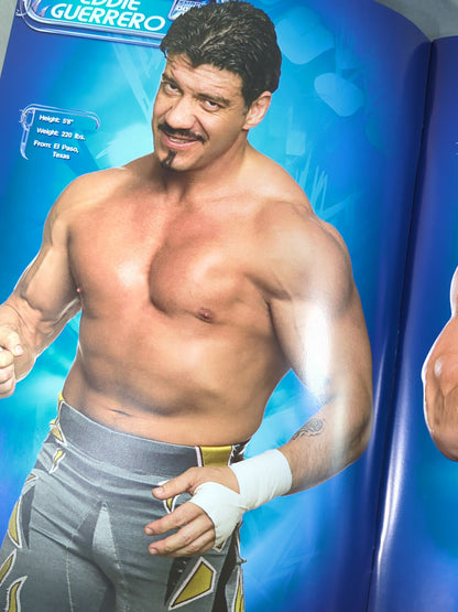 WWE OFFICIAL SOUVENIR PROGRAM 2004
