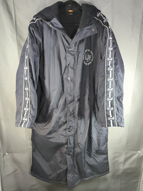 新日本プロレス×SOUL ベンチコート