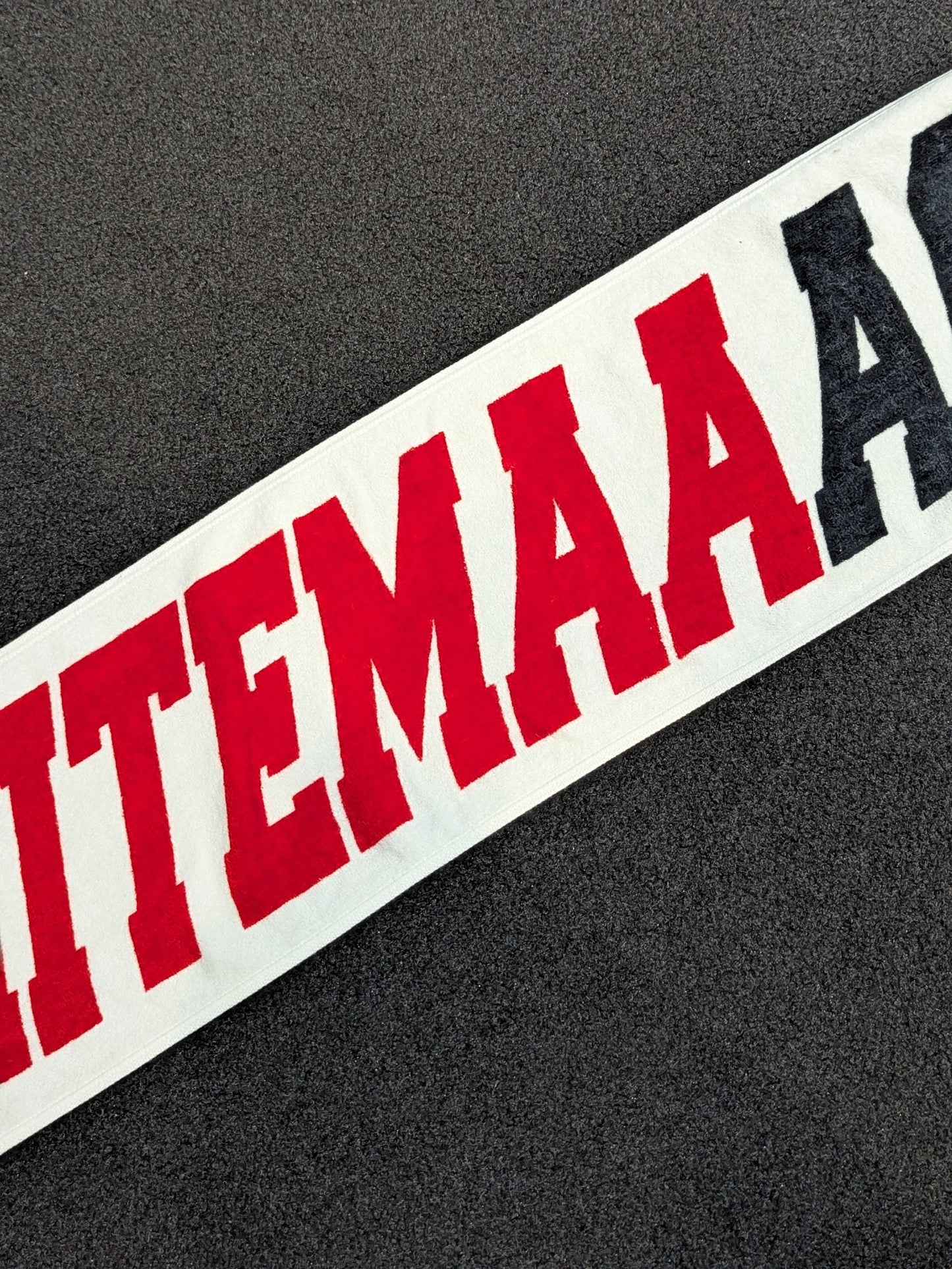 Hiroshi Tanahashi  "AISHITEMAAACE!" Muffler Towel