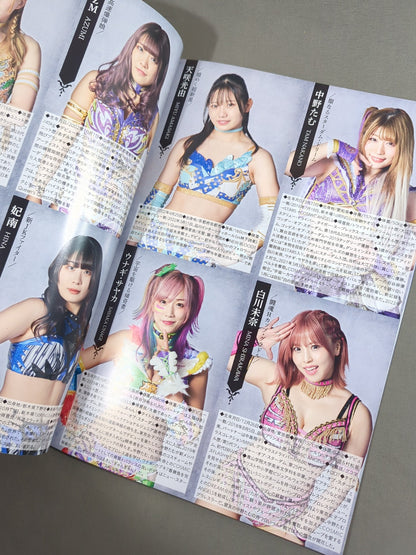 STARDOM OFFICIAL GUIDE BOOK Vol.142