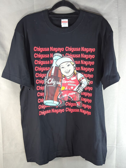【hand signed autograph】 Chigusa Nagayo 「YES! CHIGUSA! YES!」 Illustration T-shirt (Black)