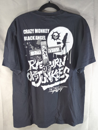 葛西純＆”黒天使”沼澤邪鬼「045邪猿気違’s」イラストTシャツ