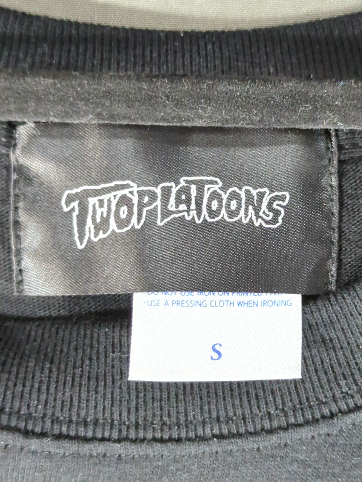 直筆サイン入り】ジェイク・リー×TWOPLATOONS コラボTシャツ – 闘道館