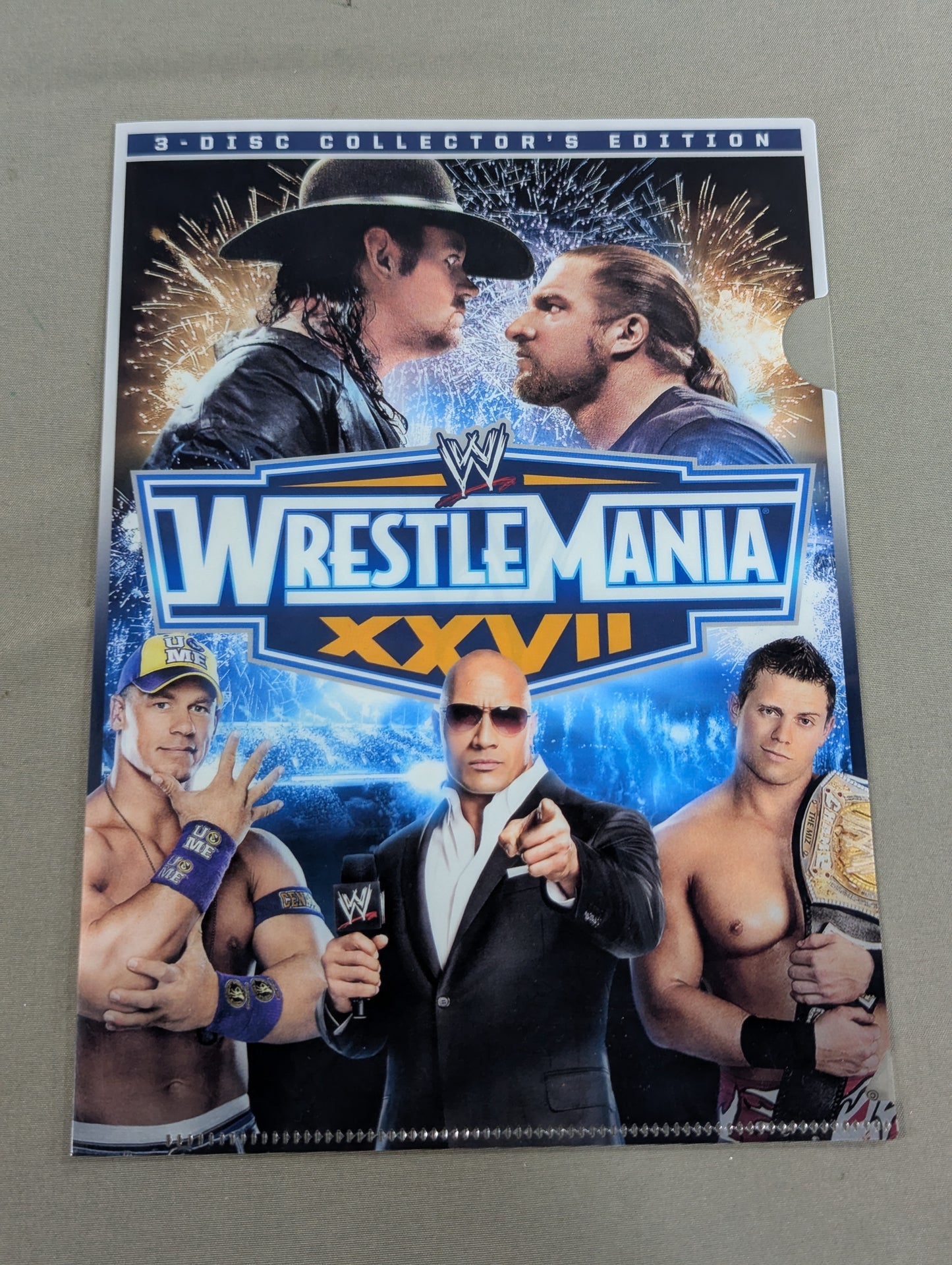 WWE WRESTLEMANIA 27 plastic file folder