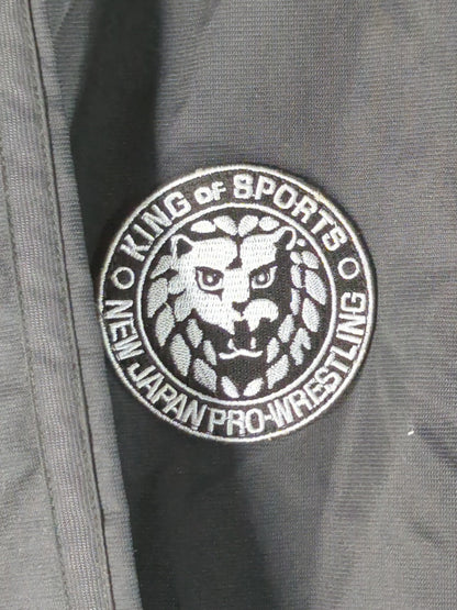 新日本プロレス×SOUL ライオンマーク スタッフ用ジャンパー