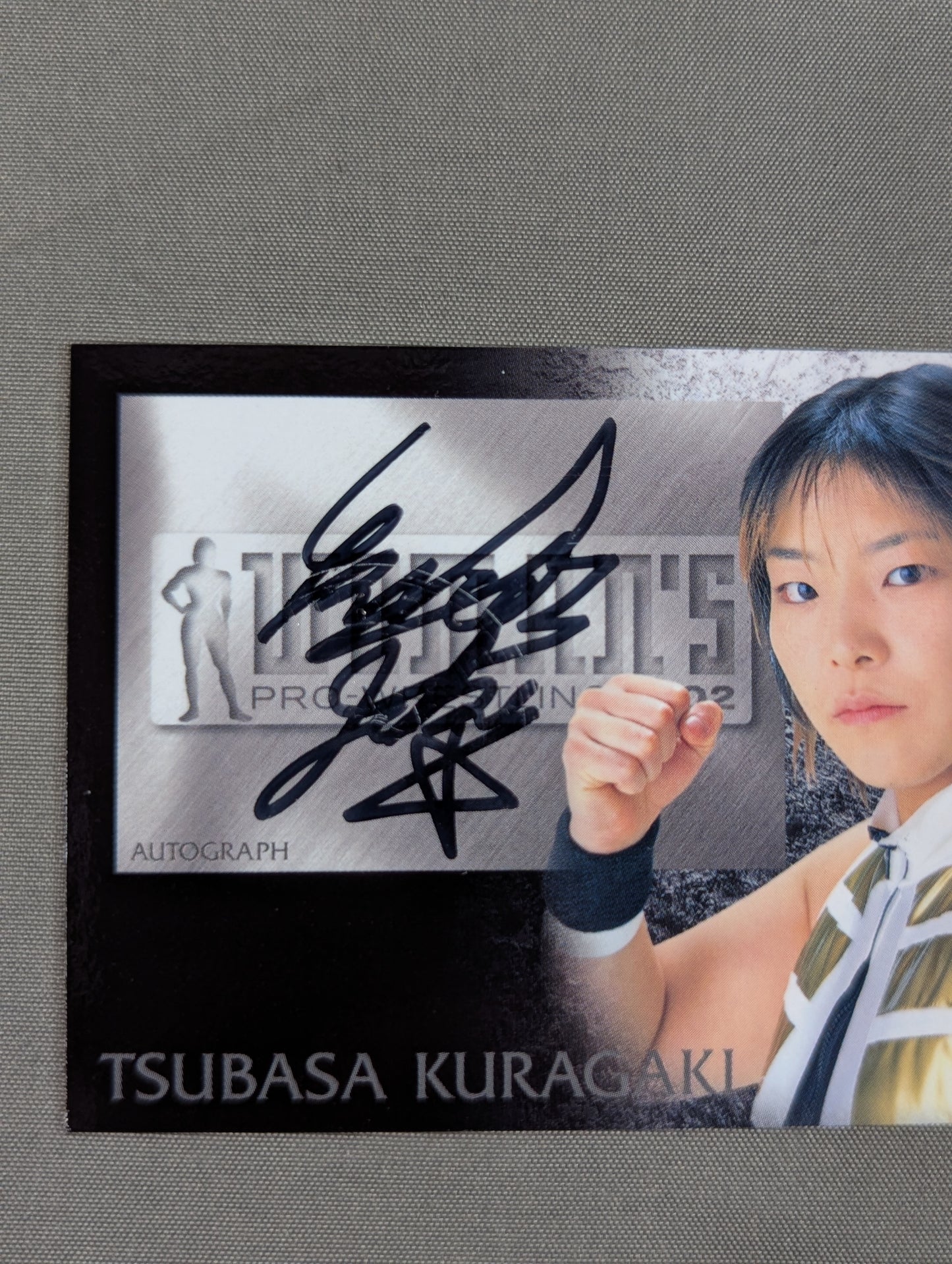 2002 Future Bee Tsubasa Kuragaki Official autographed card