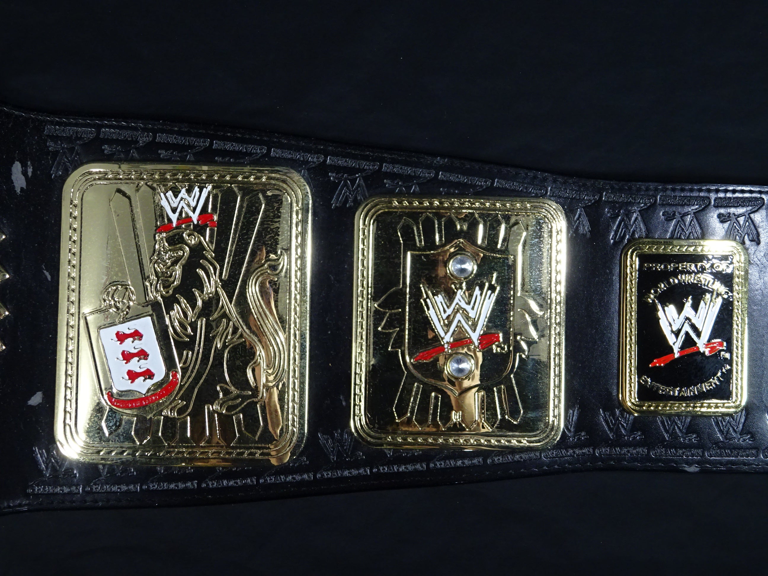 【新品未使用】WWE王座 トイチャンピオンベルト (プラスチック製) 新品未使用】WWE王座 トイチャンピオンベルト (プラスチッ