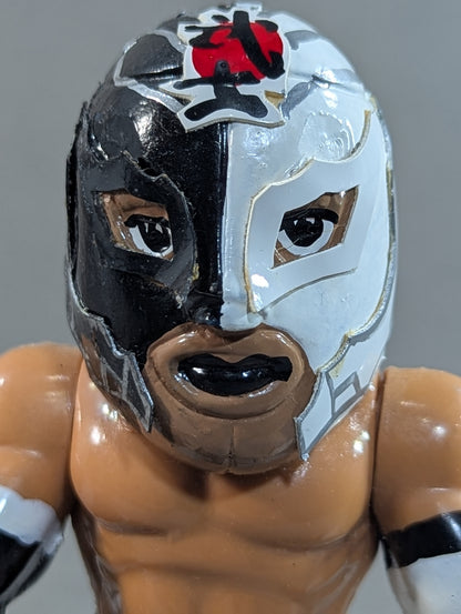 BUSHI  (Mexican figures, white× black)