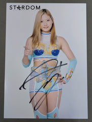 天咲光由 直筆サイン入り スターダムポートレート(L-3) – 闘道館