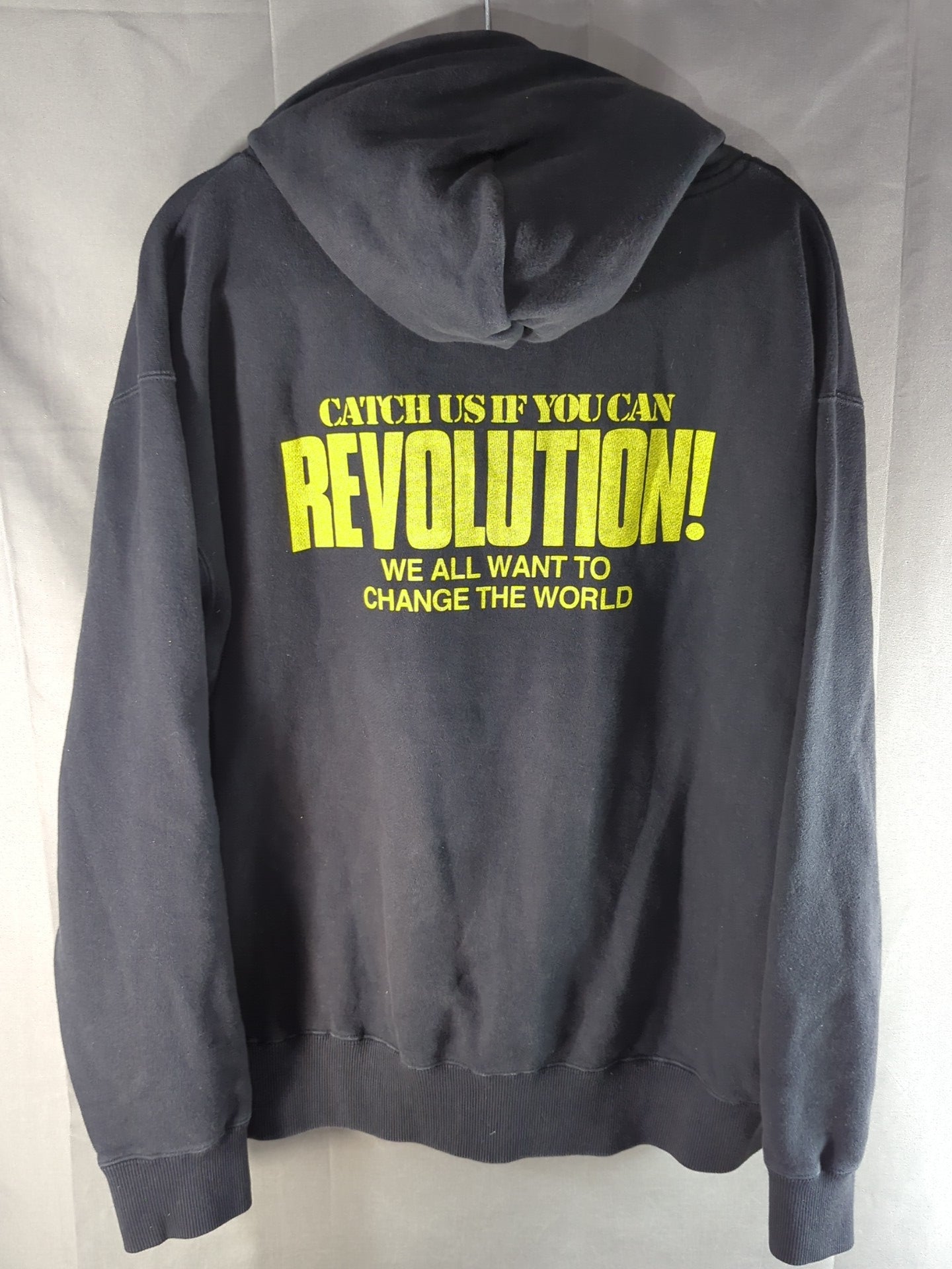 天龍源一郎「Revolution WE ALL WANT TO CHANGE THE WORLD」ジップ