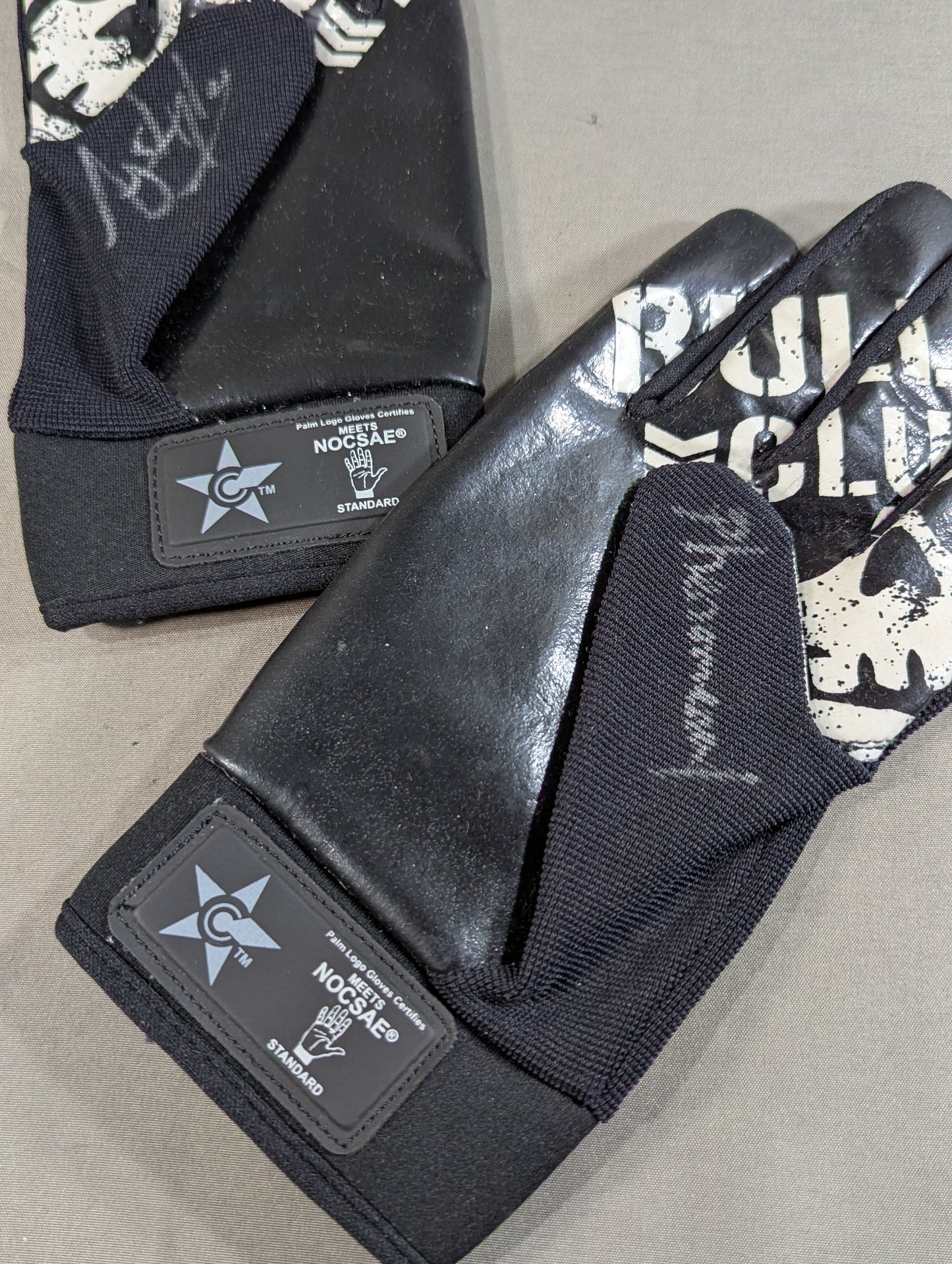 ★AJ Styles BULLET CLUB Gloves ★