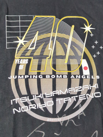 【2 hand signed autographs 】Jumping Bomb Angels ( Noriyo Tateno &Itsuki Yamazaki "40th Anniversary" T-shirt