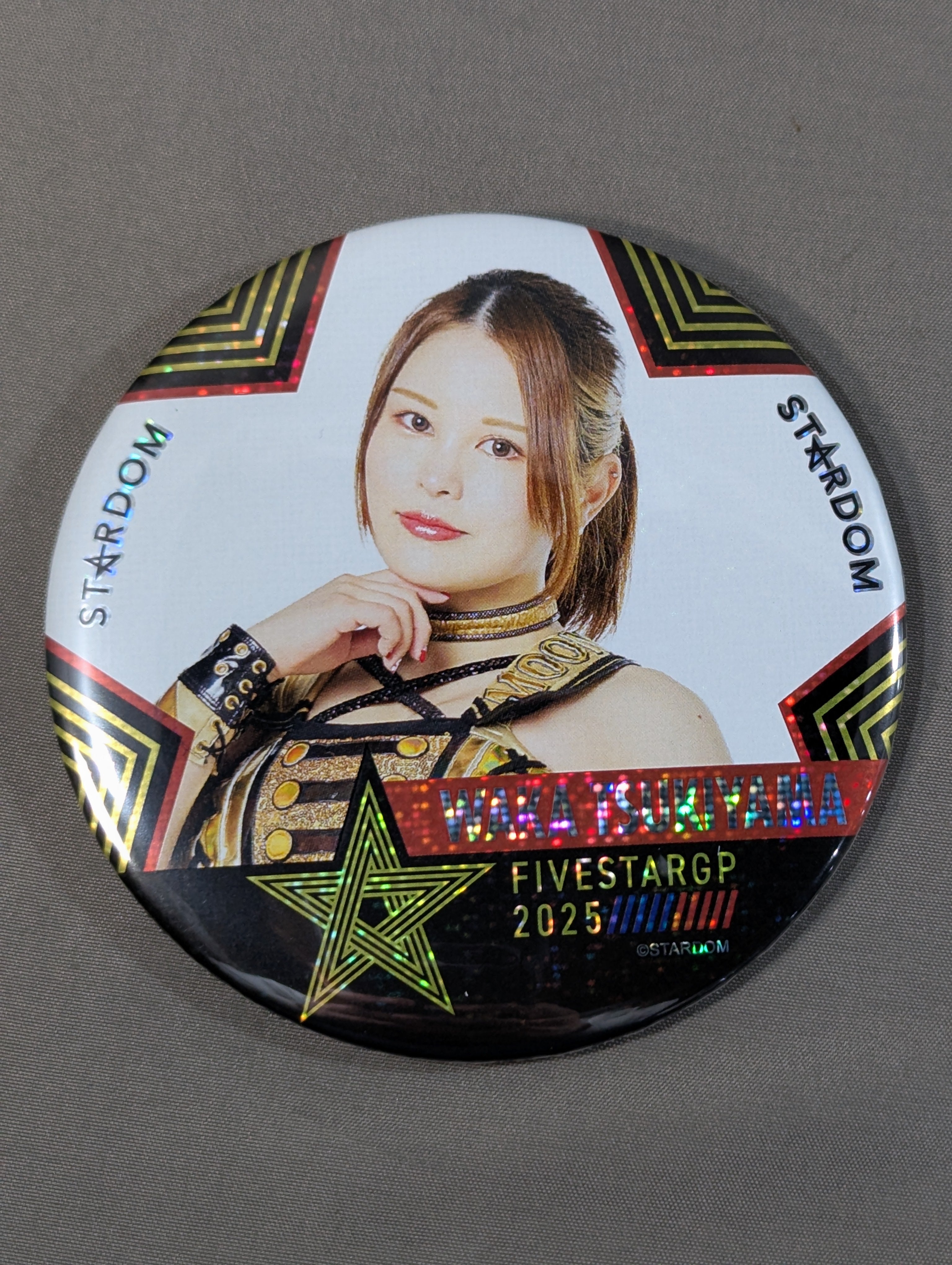 月山和香 5☆STAR GP 2025 ランダム缶バッジ – 闘道館