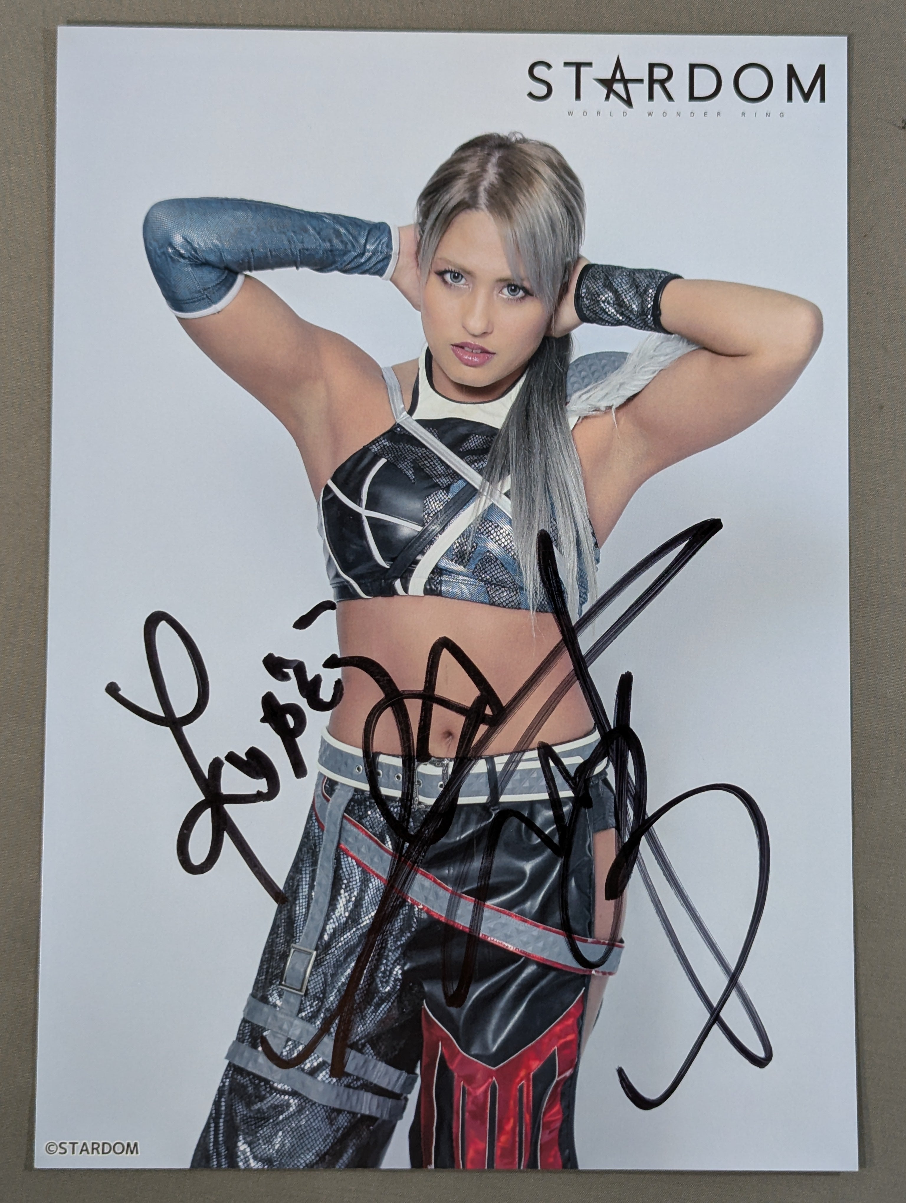 スターダム　ジュリア　フォトフレーム　直筆サイン入　2022 5スターGP ジュリア 直筆サイン入り スターダムポートレート(F-3) – 闘道館