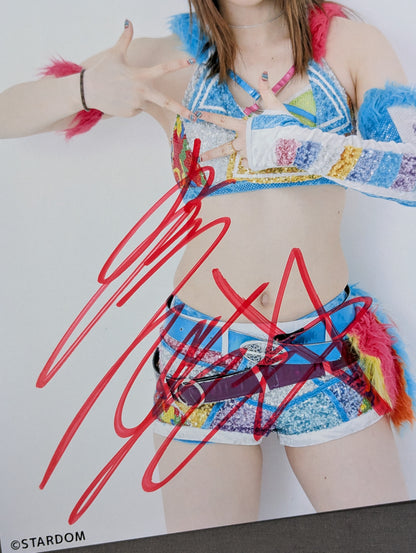 岩谷麻優 直筆サイン入り スターダムポートレート(W-4)