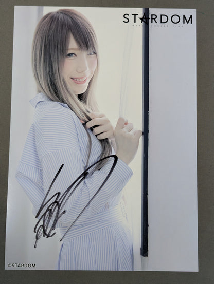 鹿島沙希 直筆サイン入り スターダムポートレート(M-5)