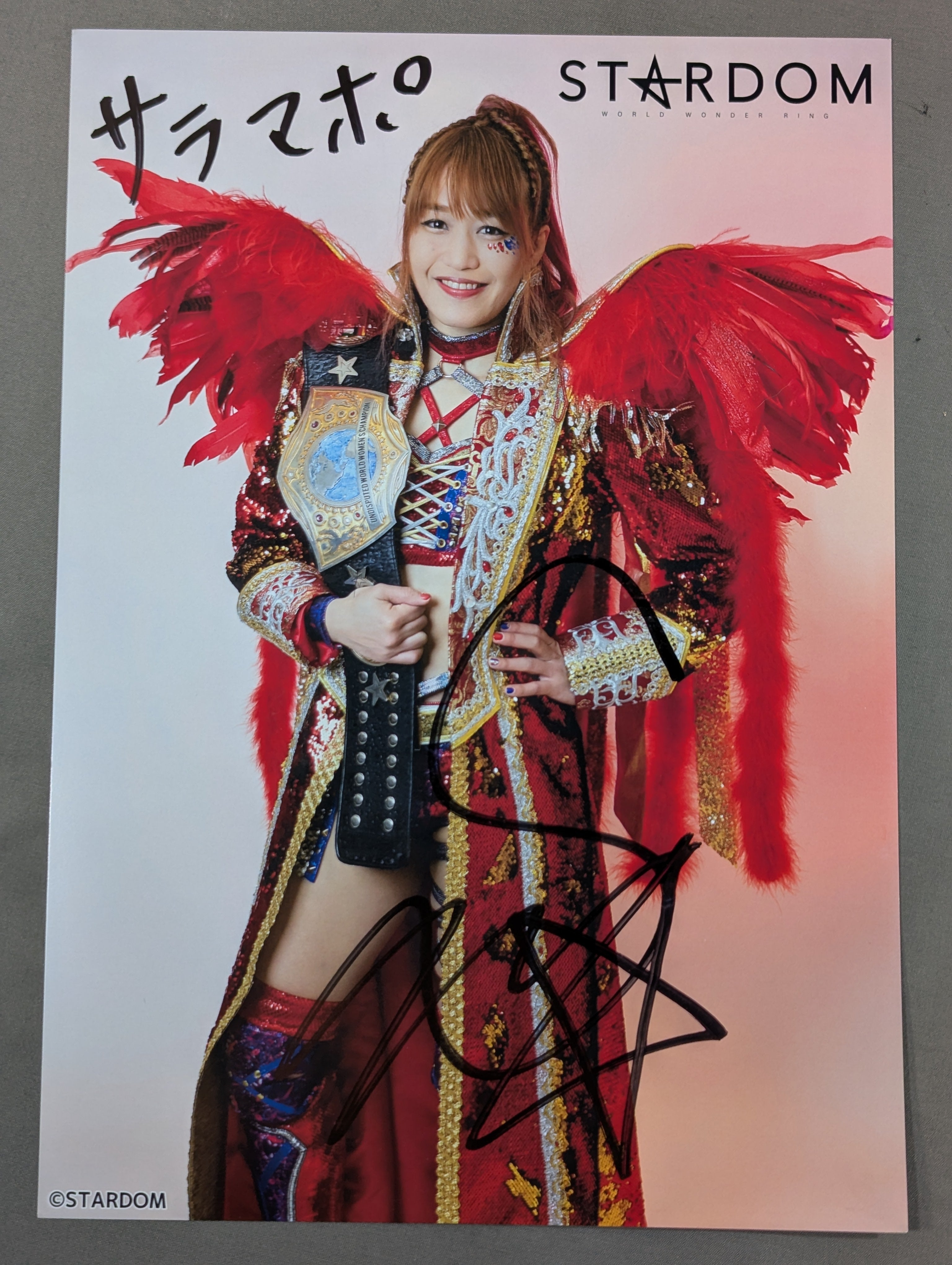 朱里 直筆サイン入り スターダムポートレート(K-5) – 闘道館