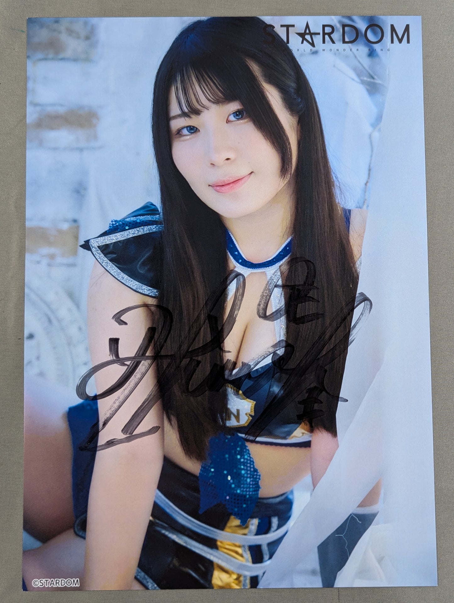 HINA  hand signed autograph  Starda Mu Pro-Photo (F-5)
