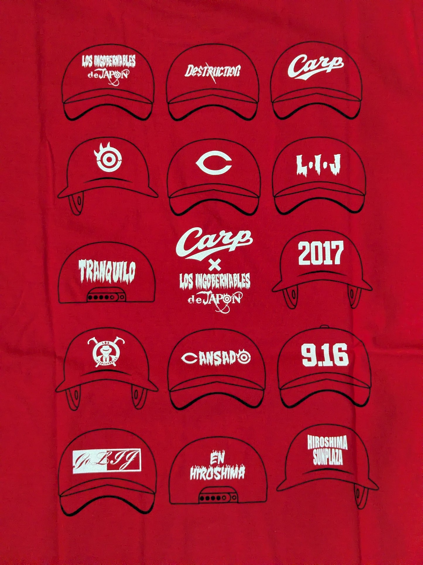Hiroshima Toyo Carp × Tetsuya Naito "TRANQUILO de Carp" T-shirt (red)