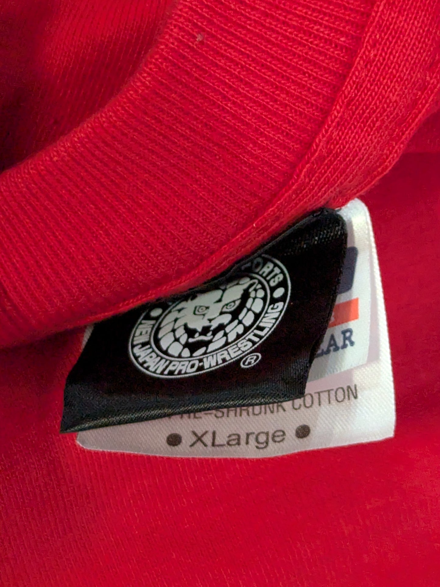 Hiroshima Toyo Carp × Tetsuya Naito "TRANQUILO de Carp" T-shirt (red)