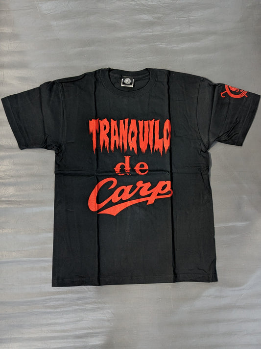 広島東洋カープ×内藤哲也「TRANQUILO de Carp」Tシャツ(ブラック)
