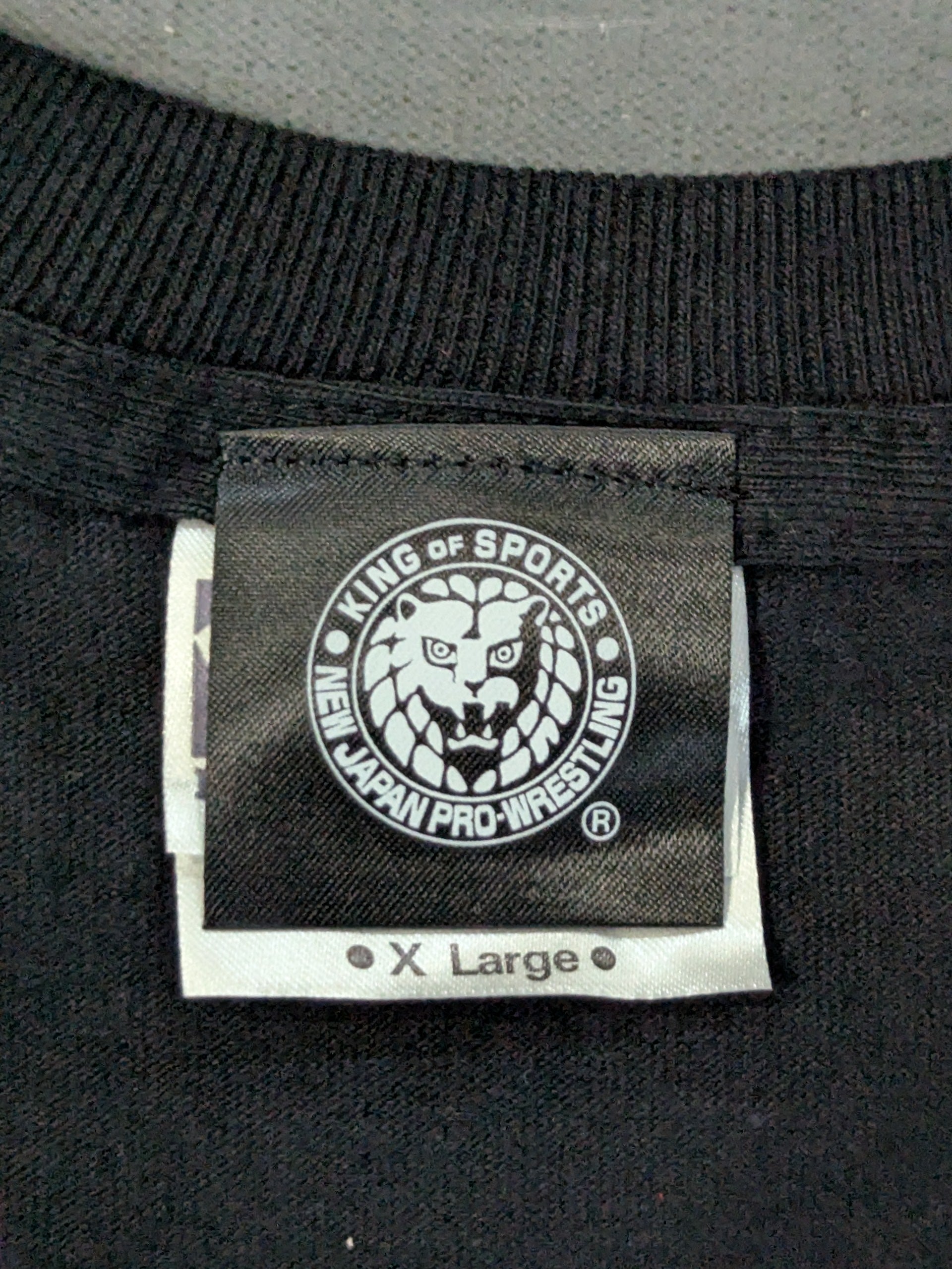 広島東洋カープ×内藤哲也「TRANQUILO de Carp」Tシャツ(ブラック) – 闘道館