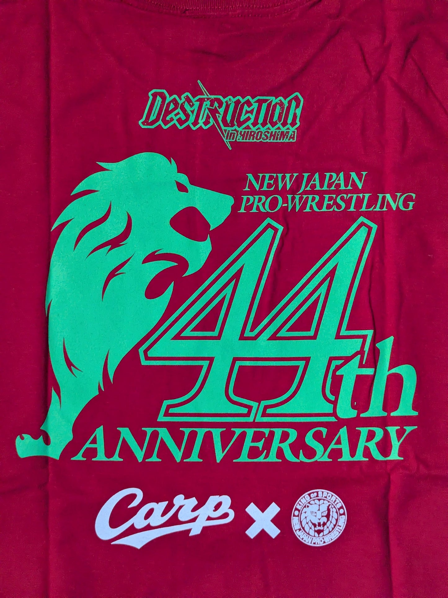 Hiroshima Toyo Carp ×New Japan Pro Wrestling  "44th ANNIVERSARY" collaboration T-shirt