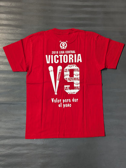 Hiroshima Toyo Carp × Tetsuya Naito Collaboration V9 T-Shirt (Red)