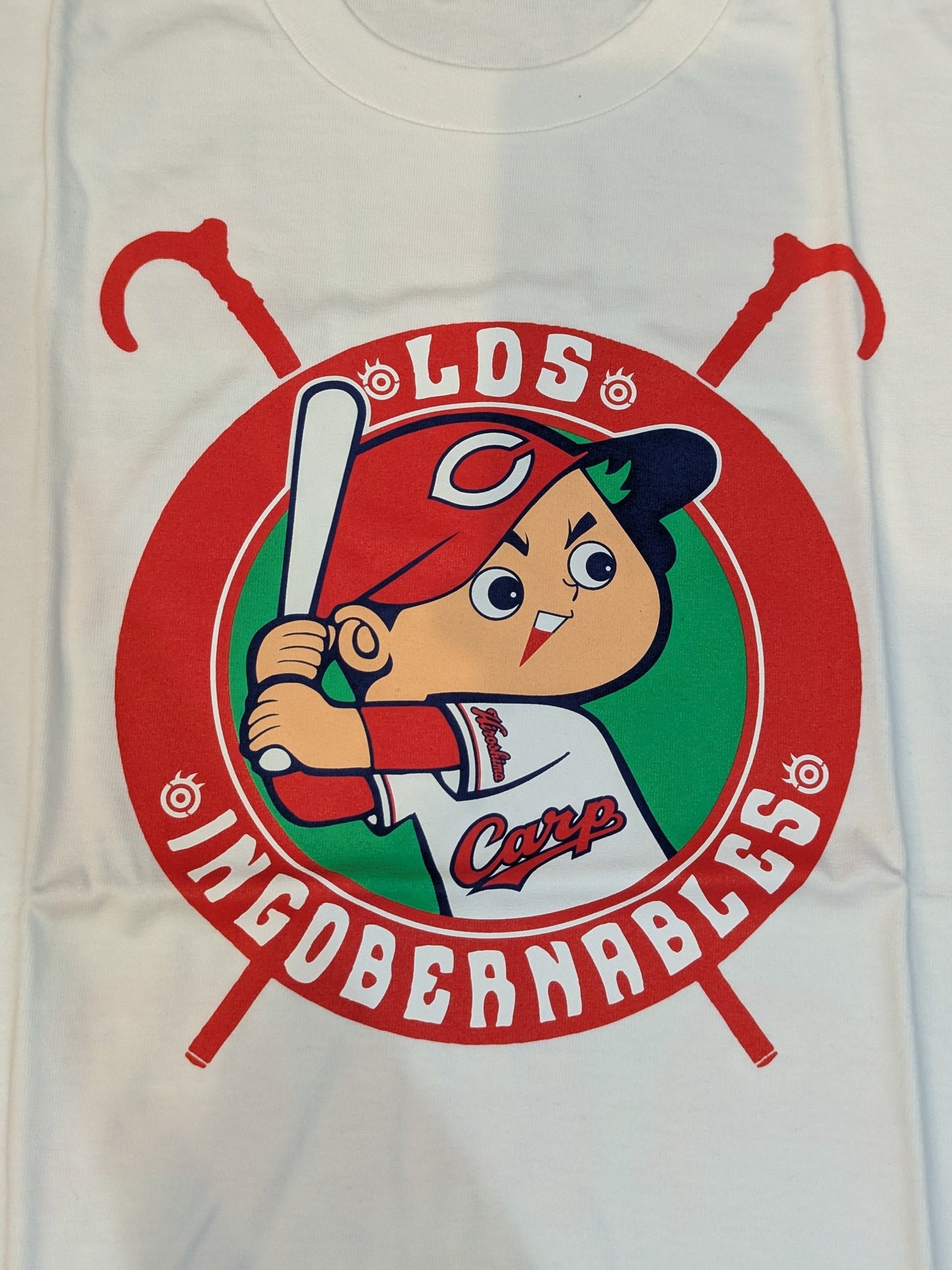 Hiroshima Toyo Carp × Tetsuya Naito "TRANQUILO de Carp" T-shirt (white)