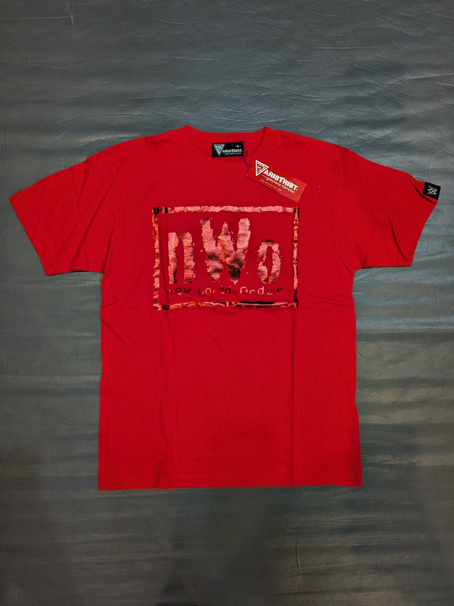 ARISTRIST AT×WWE nWo EX Tシャツ(レッド)