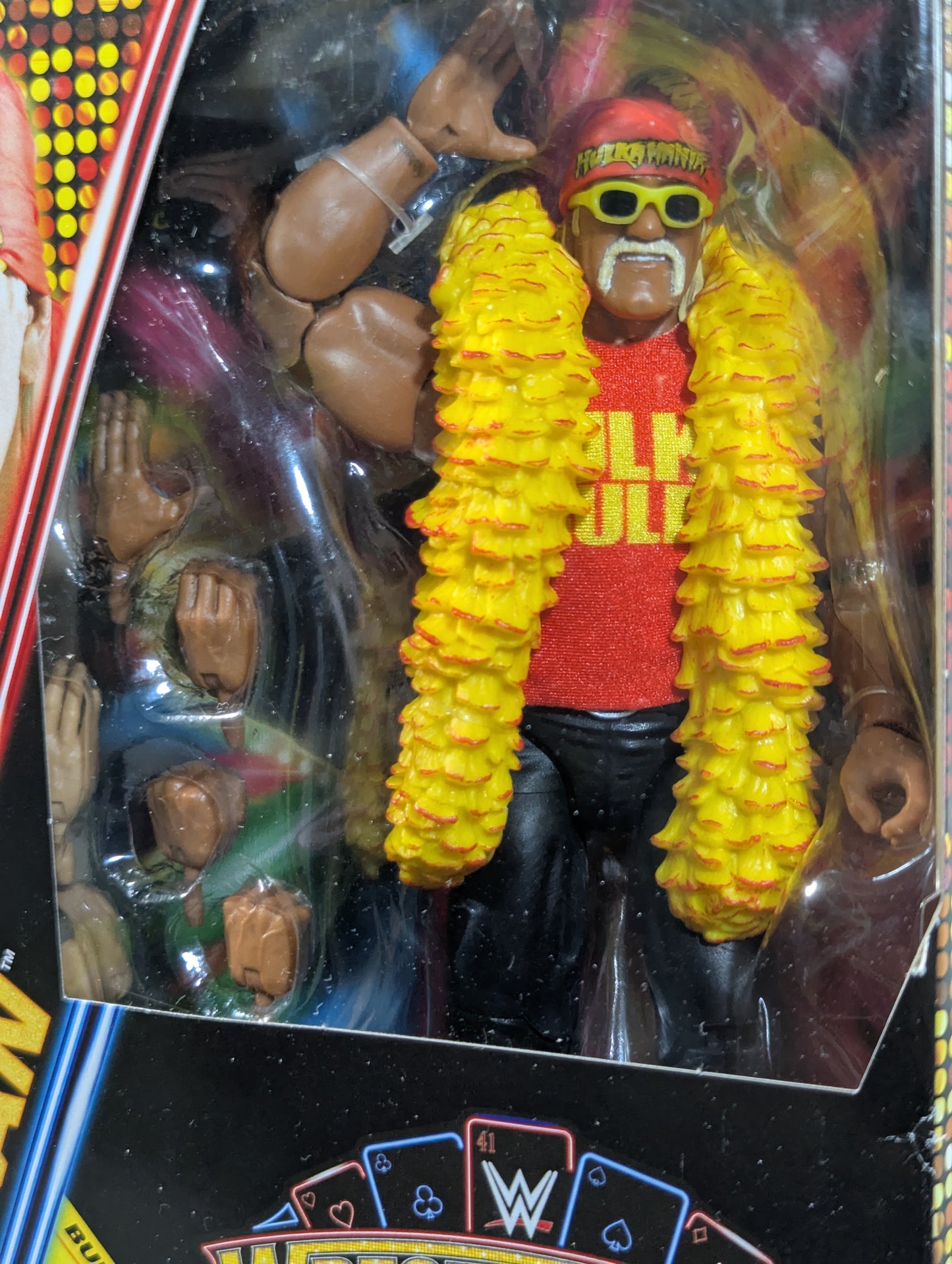Hulk Hogan  (Red Bandana)