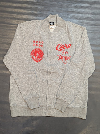 Hiroshima Toyo Carp × Tetsuya Naito "Carp de JAPN" Sweat Jacket (Gray)