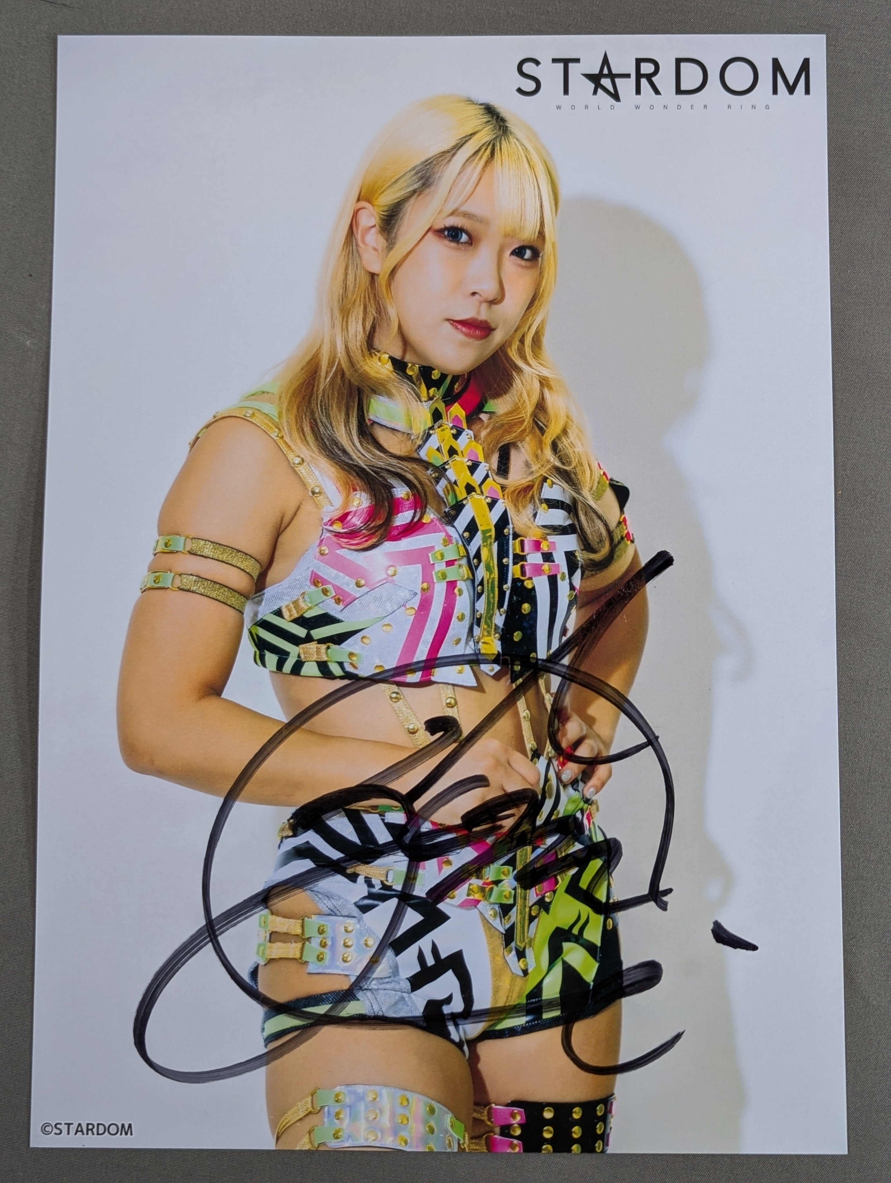 AZM hand signed autograph stardom Pro-Photo (T-2) – 闘道館