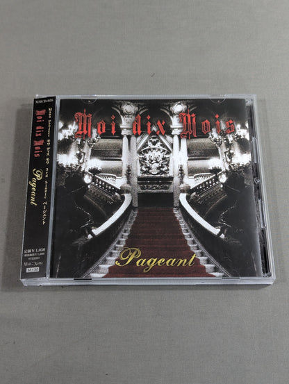 Moi dix Mois / Pageant
