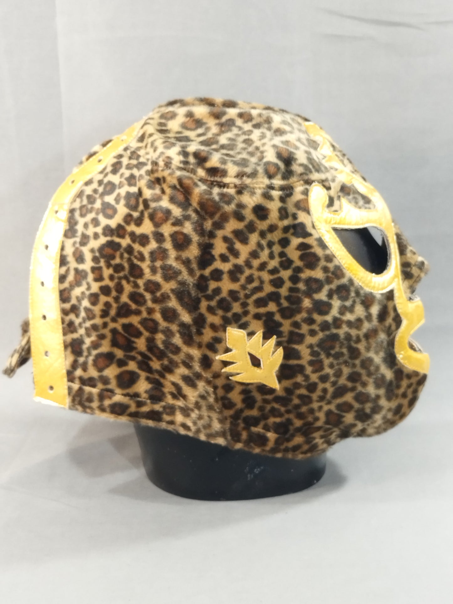 Mil Mascaras 