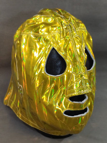 Mil Mascaras 
