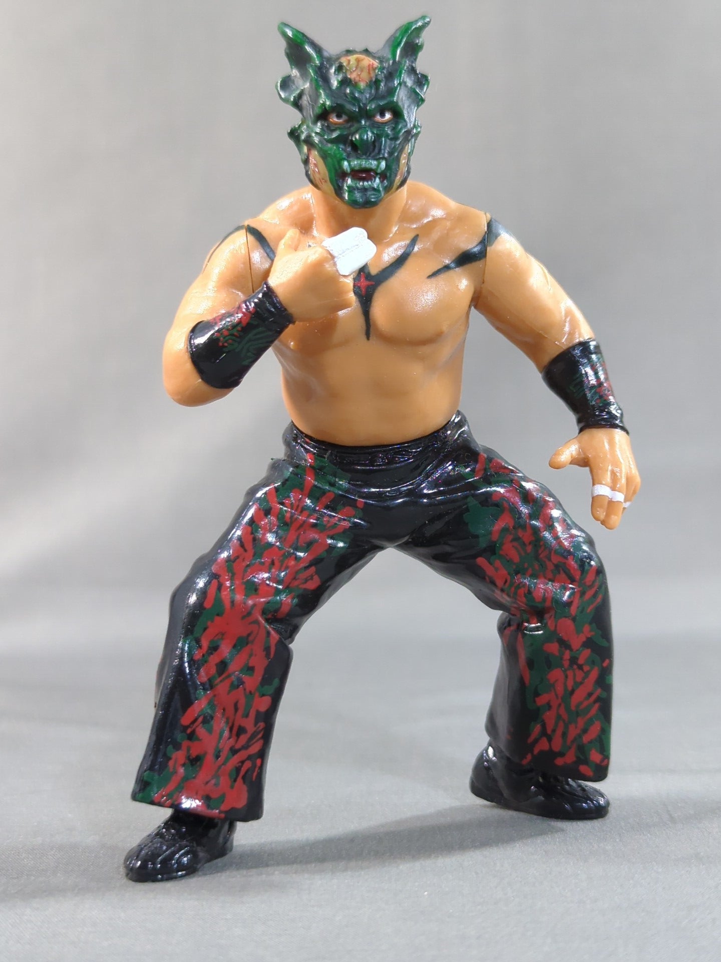 Great  Muta (Devil Finger Closed)