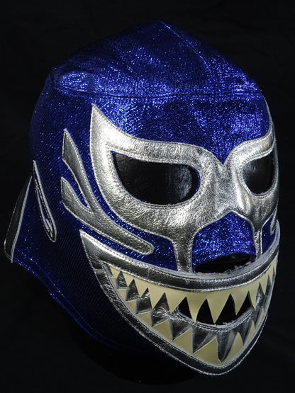 Mil Mascaras 