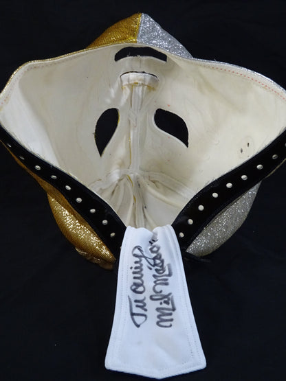 Mil Mascaras 