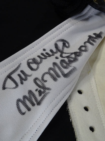 Mil Mascaras 