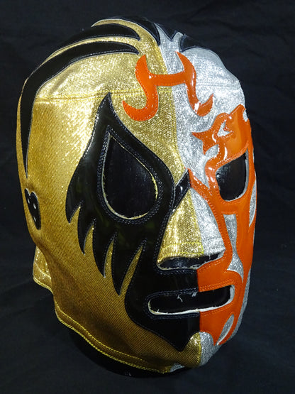 Mil Mascaras 