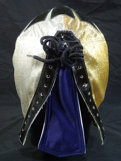 Mil Mascaras 