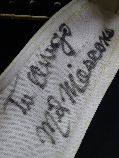 Mil Mascaras 