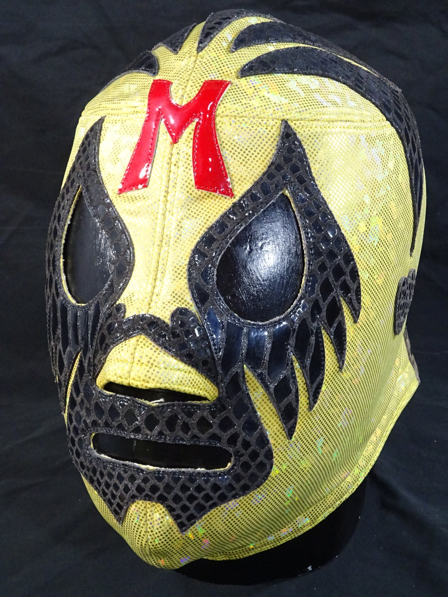 Mil Mascaras 