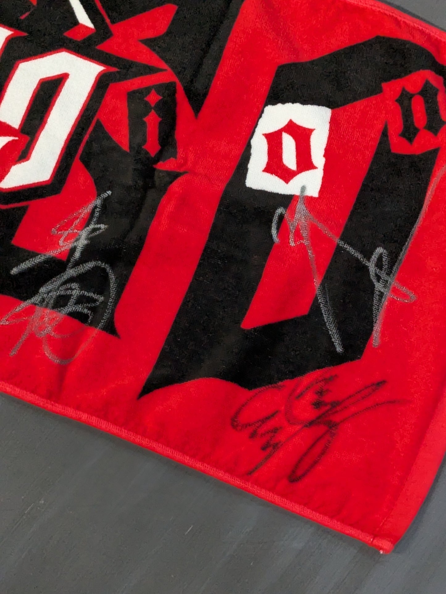 【7 peoplehand signed autograph 】Kongo Sports Towel