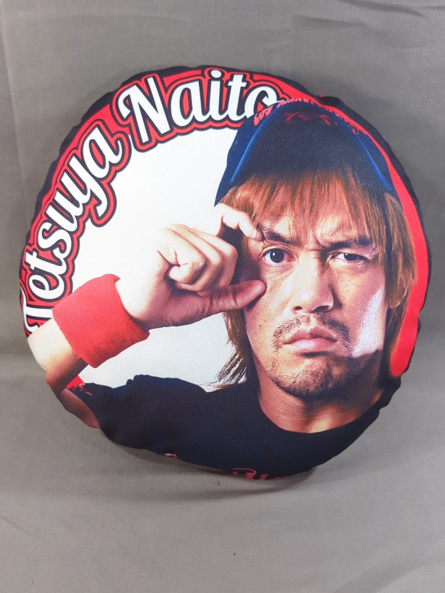 ★HMV Limited ★ Tetsuya Naito Die-Cut Cushion (A)