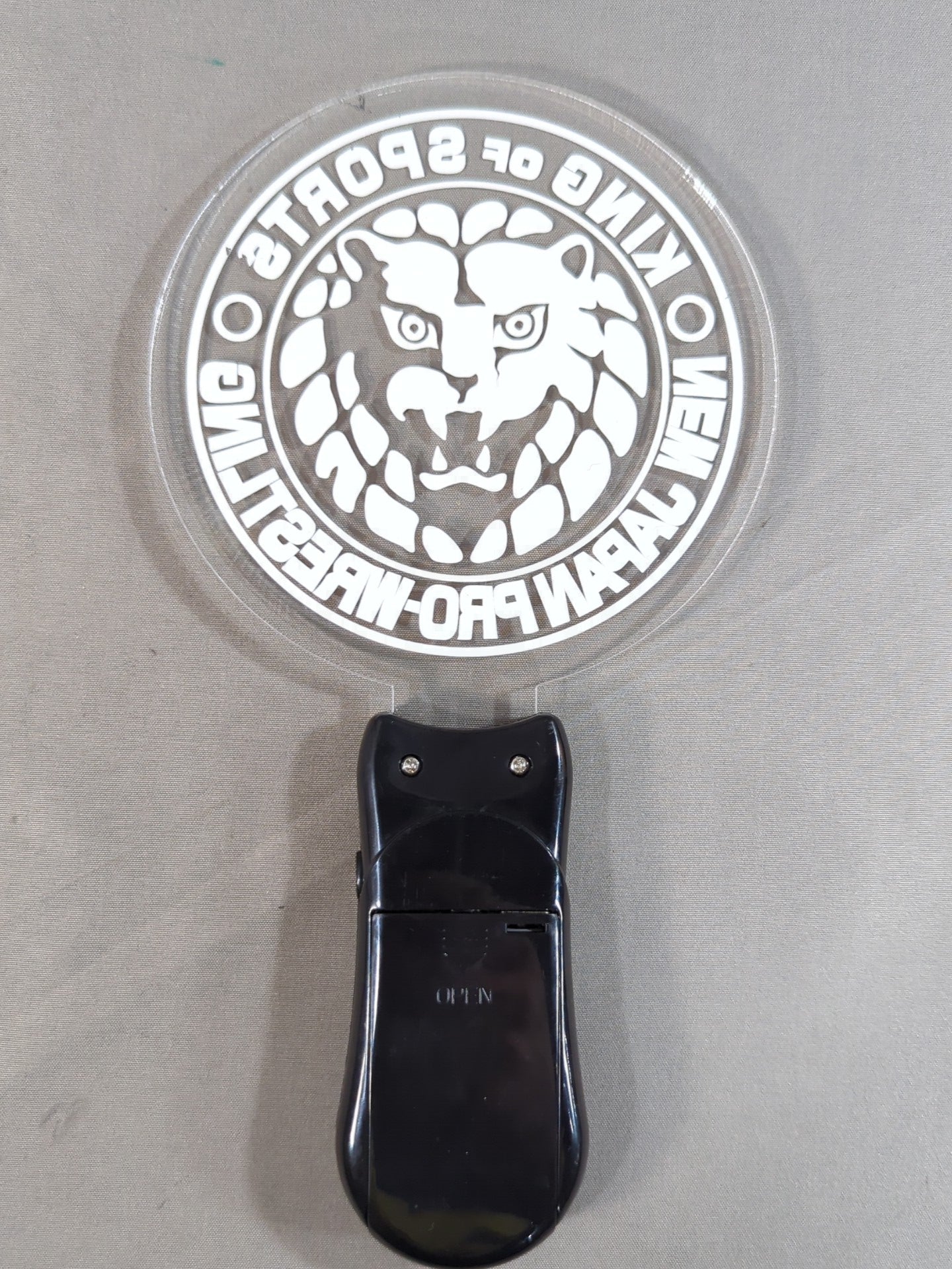 ★新日本プロレスくじ★ ライオンマーク ペンライト