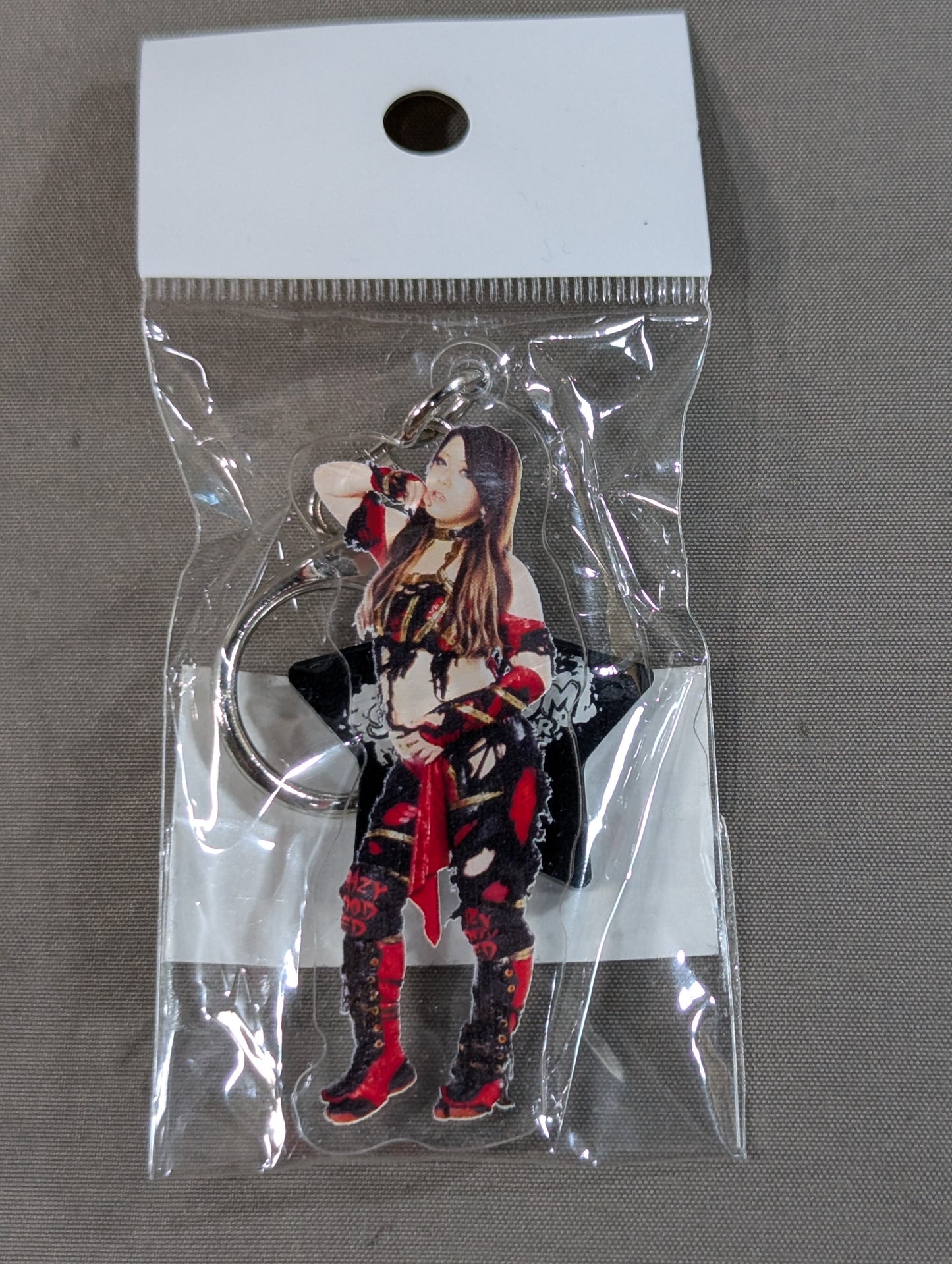 Suzu Suzuki  2-String Acrylic Keychain STARDOM POP UP TOUR in TOWER RECORDS