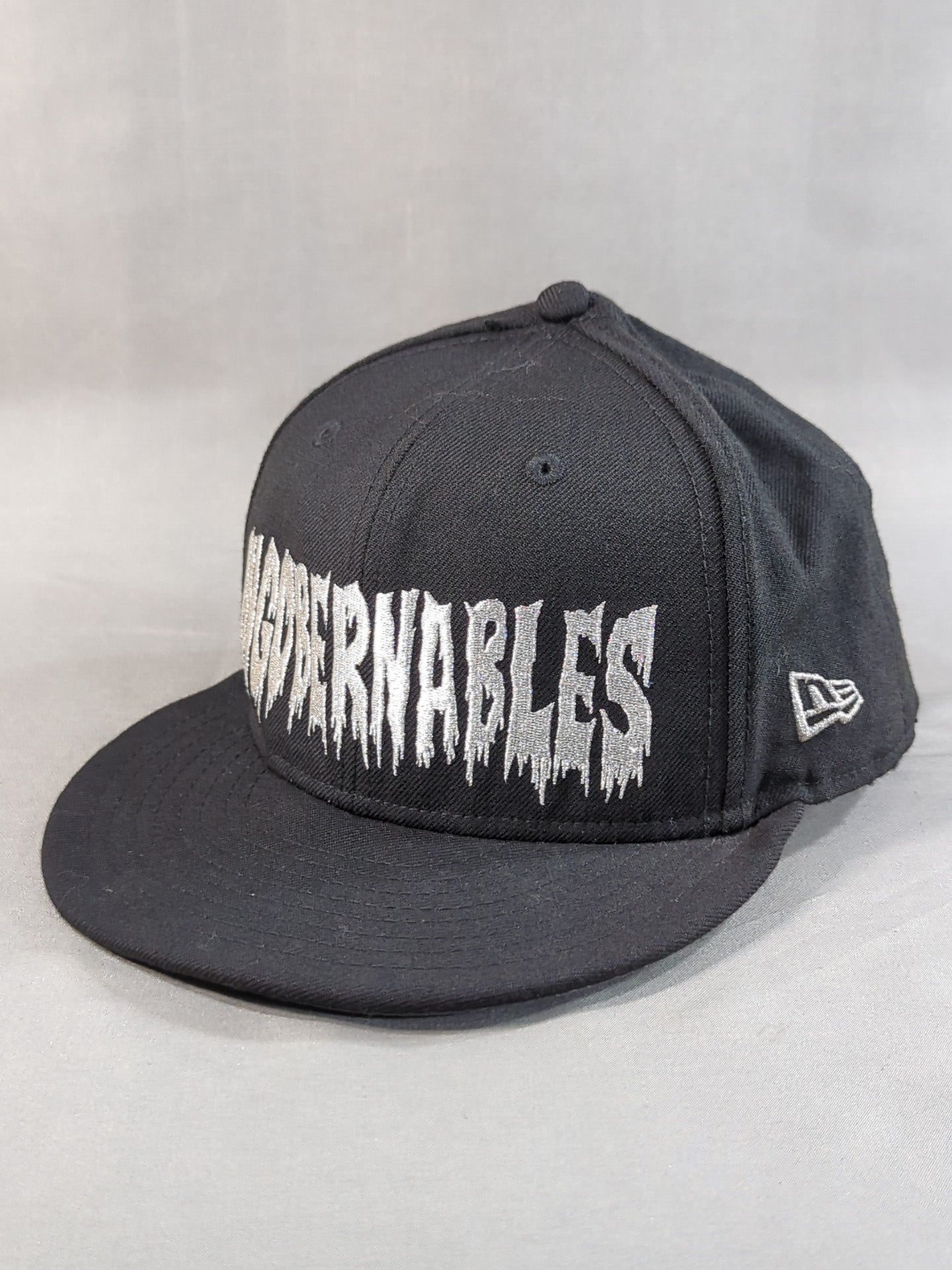 L・I・J×NEW ERA(R) 9FIFTY(TM) キャップ②(ブラック×ホワイト)